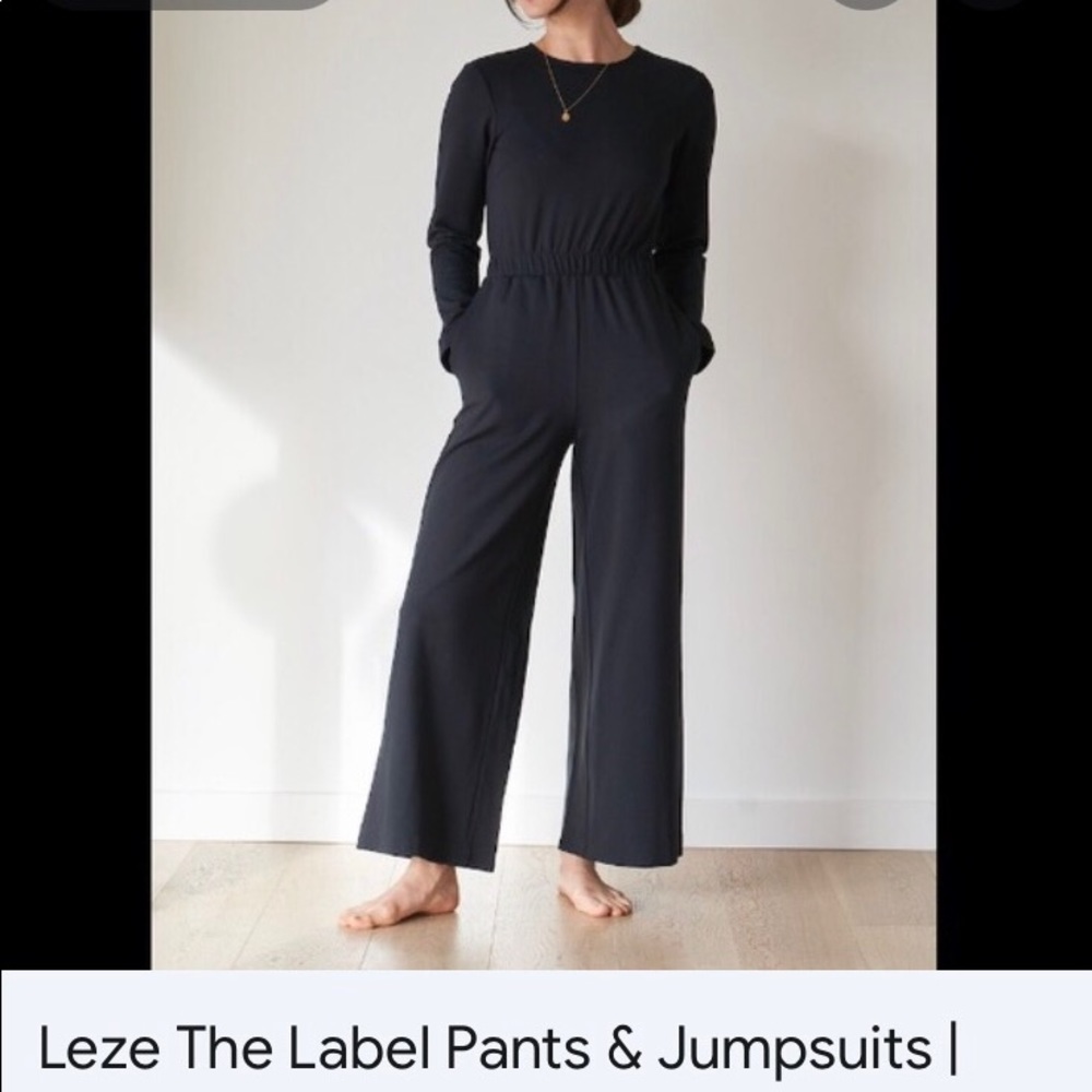 Leze the Label, size Large, black